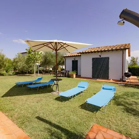 Elena فيلة كورتونا