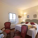 Villa Elena *