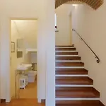 Elena * Cortona