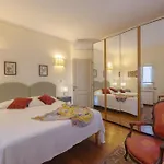 Villa Elena